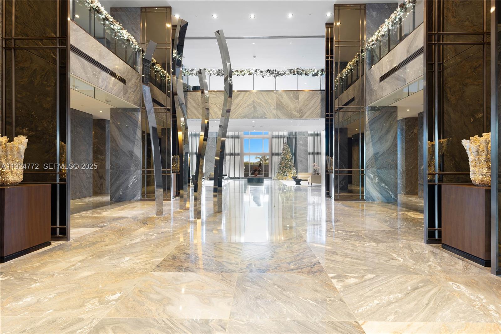 2711 HOLLYWOOD BEACH CONDO - Residential Lease