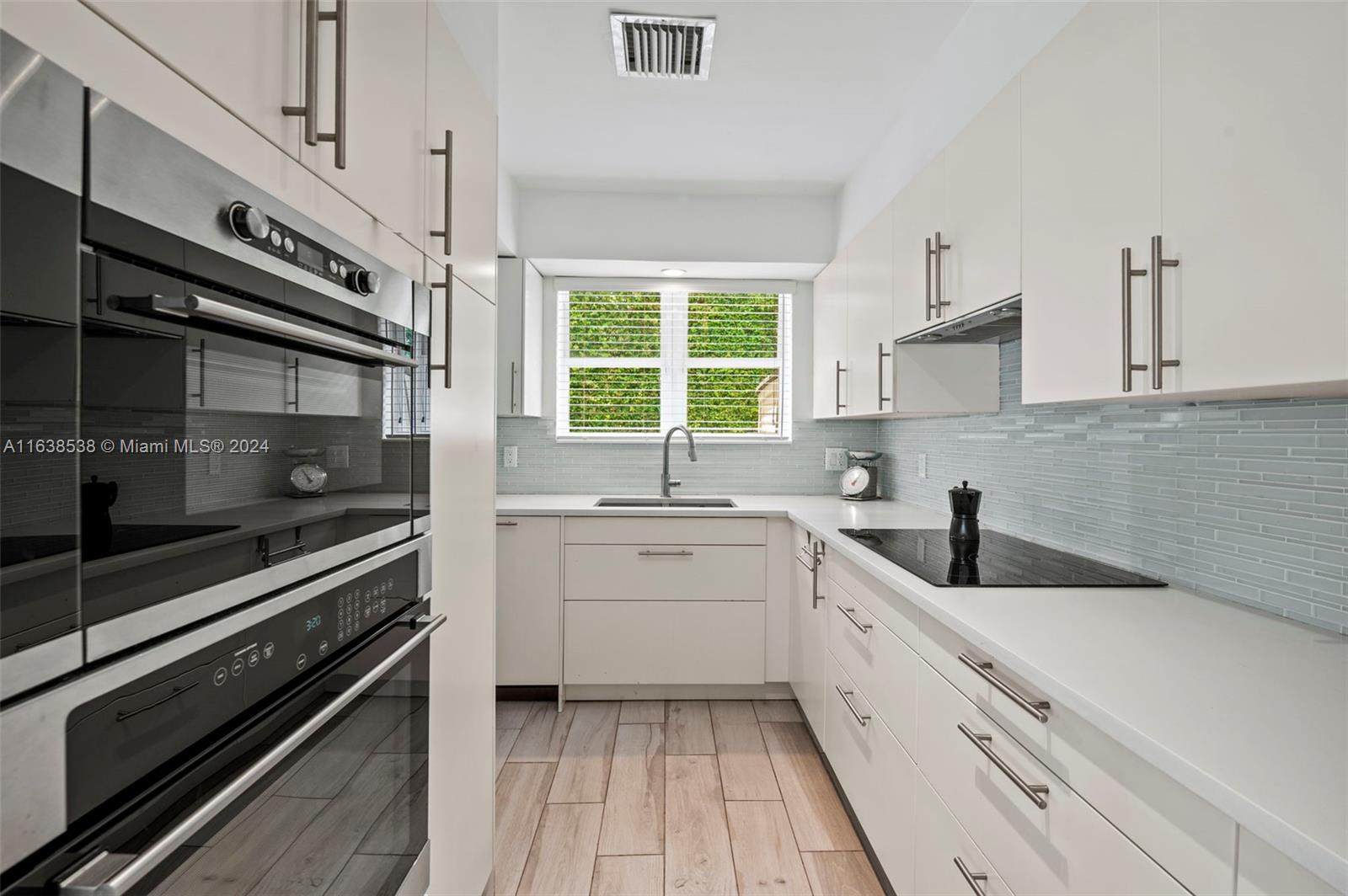 CORAL BAY SEC B - Residential