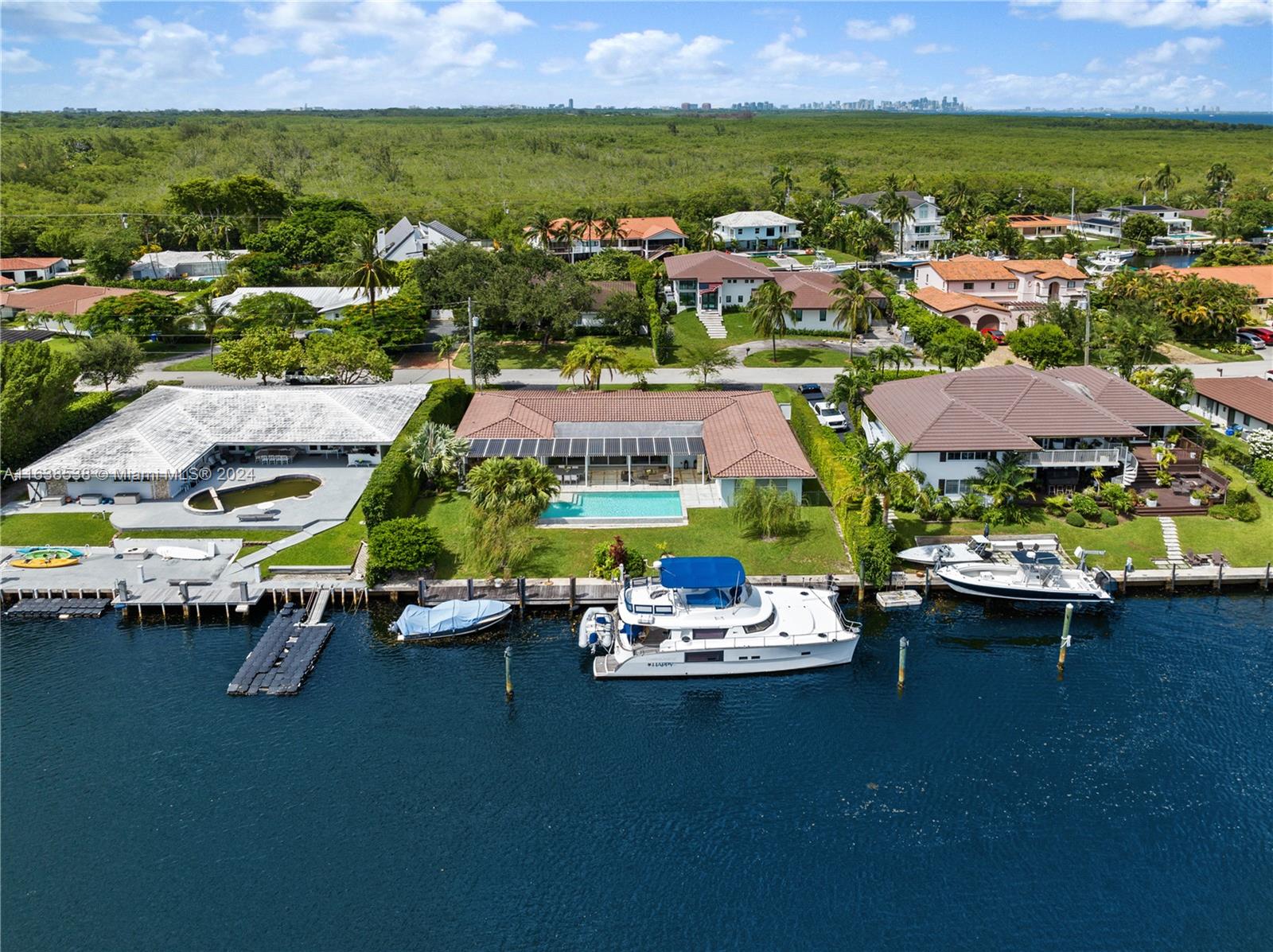 CORAL BAY SEC B - Residential