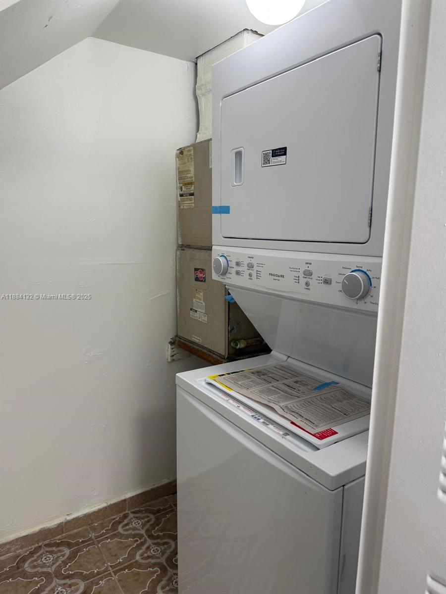 WESTLAND PLAZA CONDO - Residential