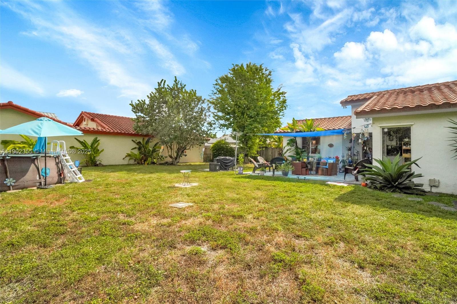 SUNFISH AT THE HAMMOCKS - Residential