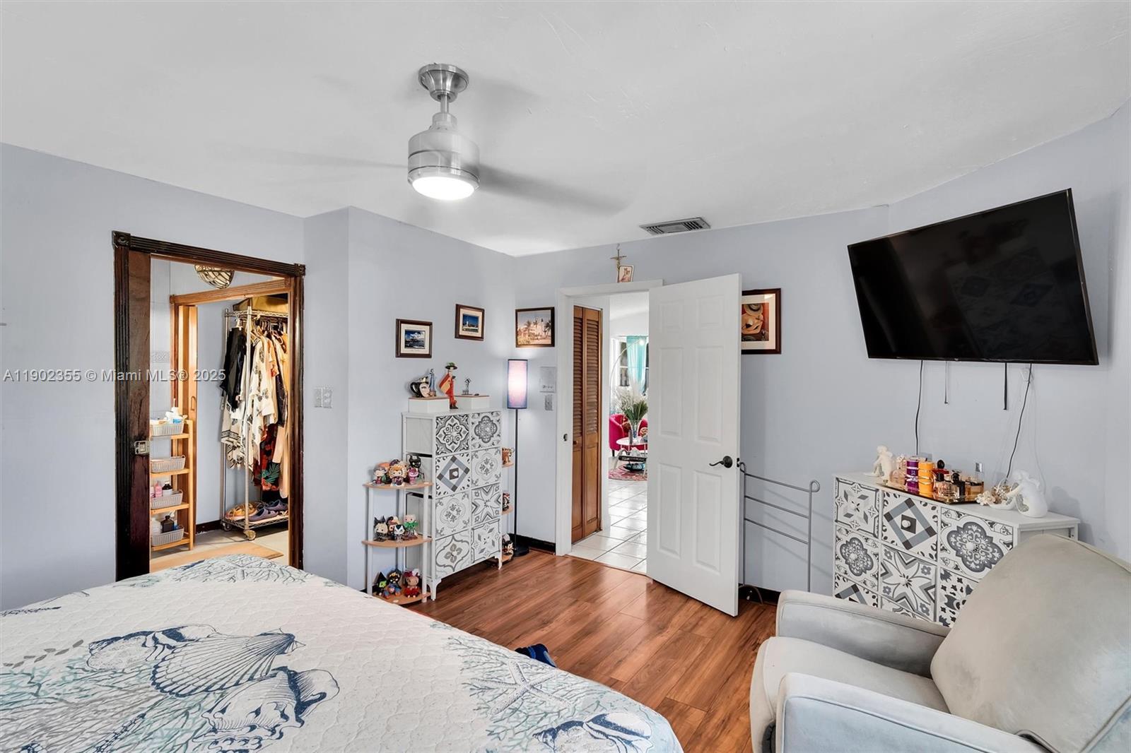 SUNFISH AT THE HAMMOCKS - Residential