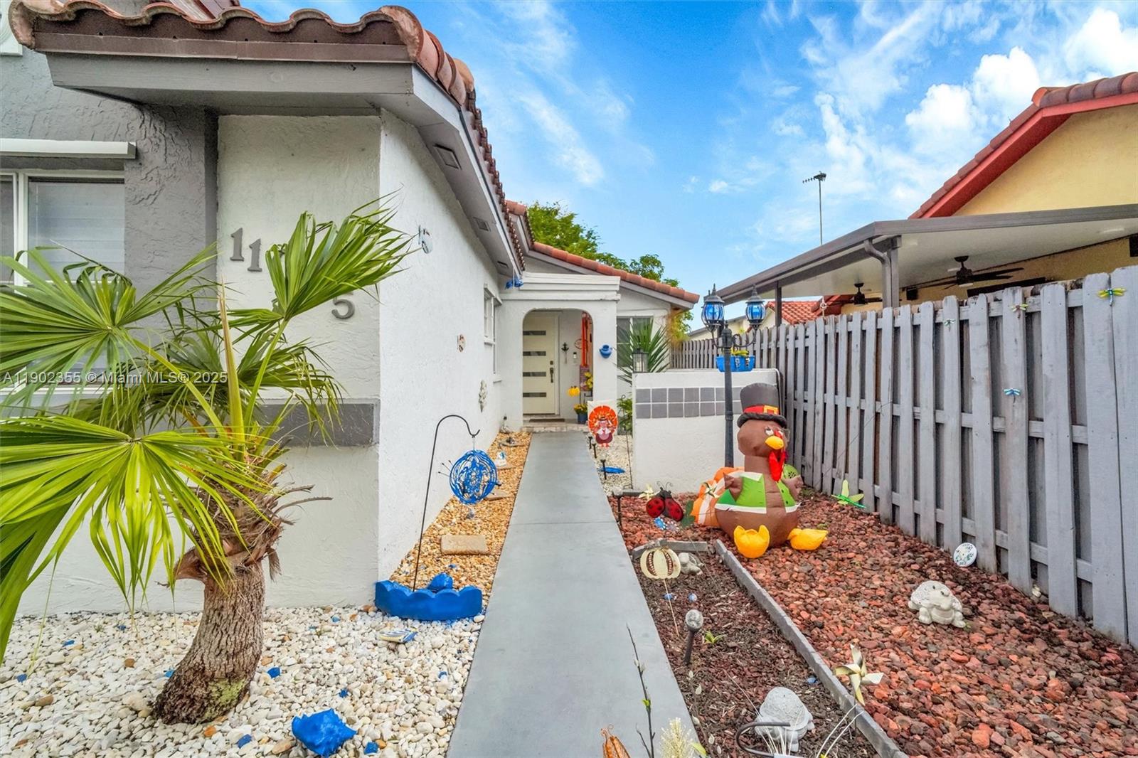 SUNFISH AT THE HAMMOCKS - Residential