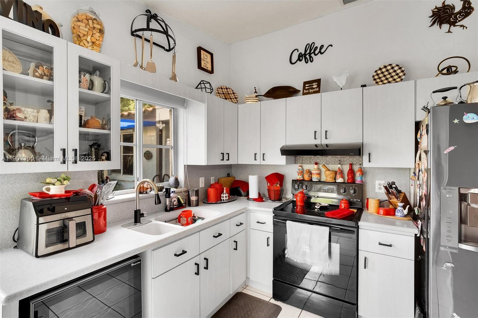 SUNFISH AT THE HAMMOCKS - Residential