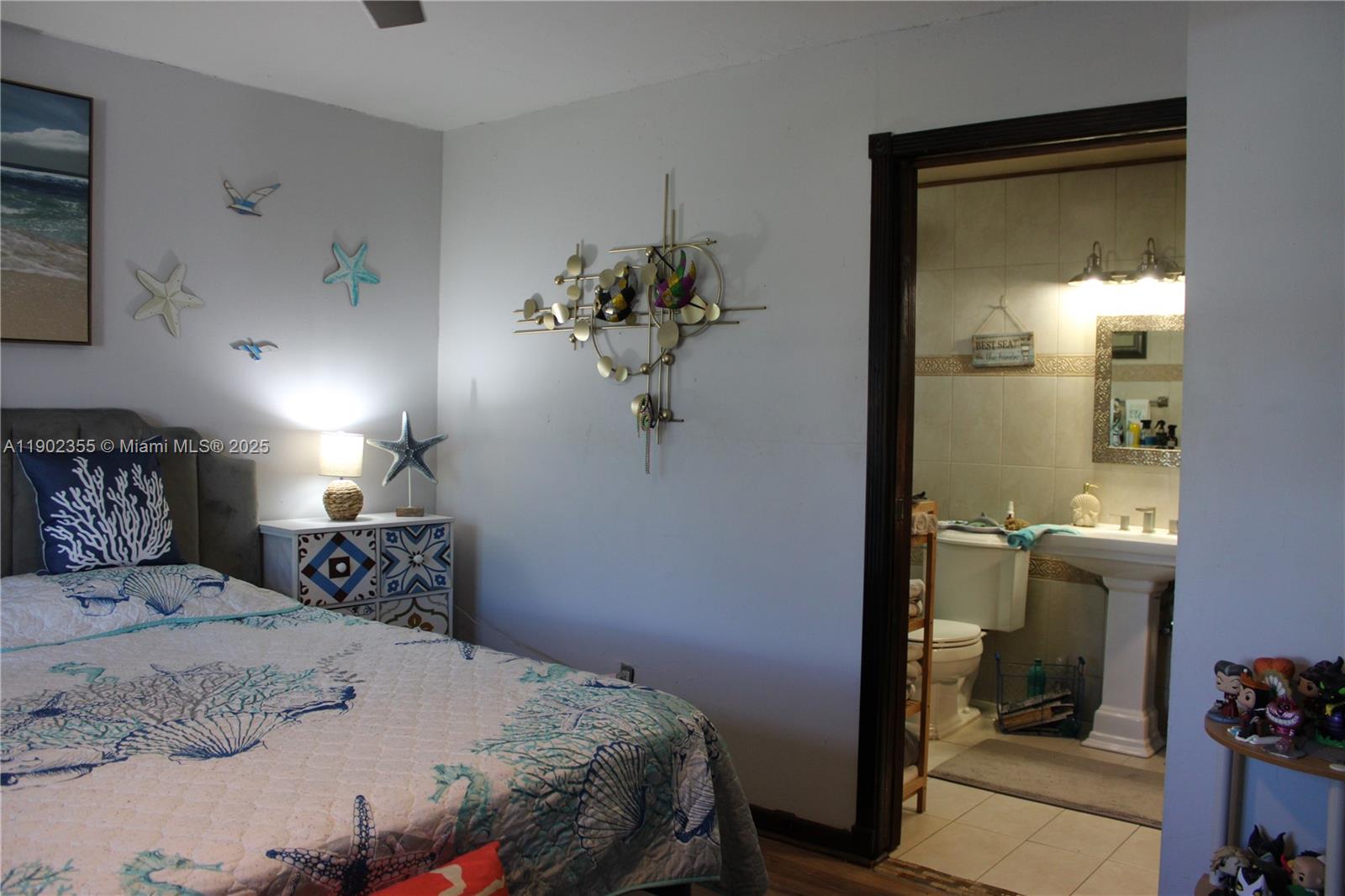 SUNFISH AT THE HAMMOCKS - Residential