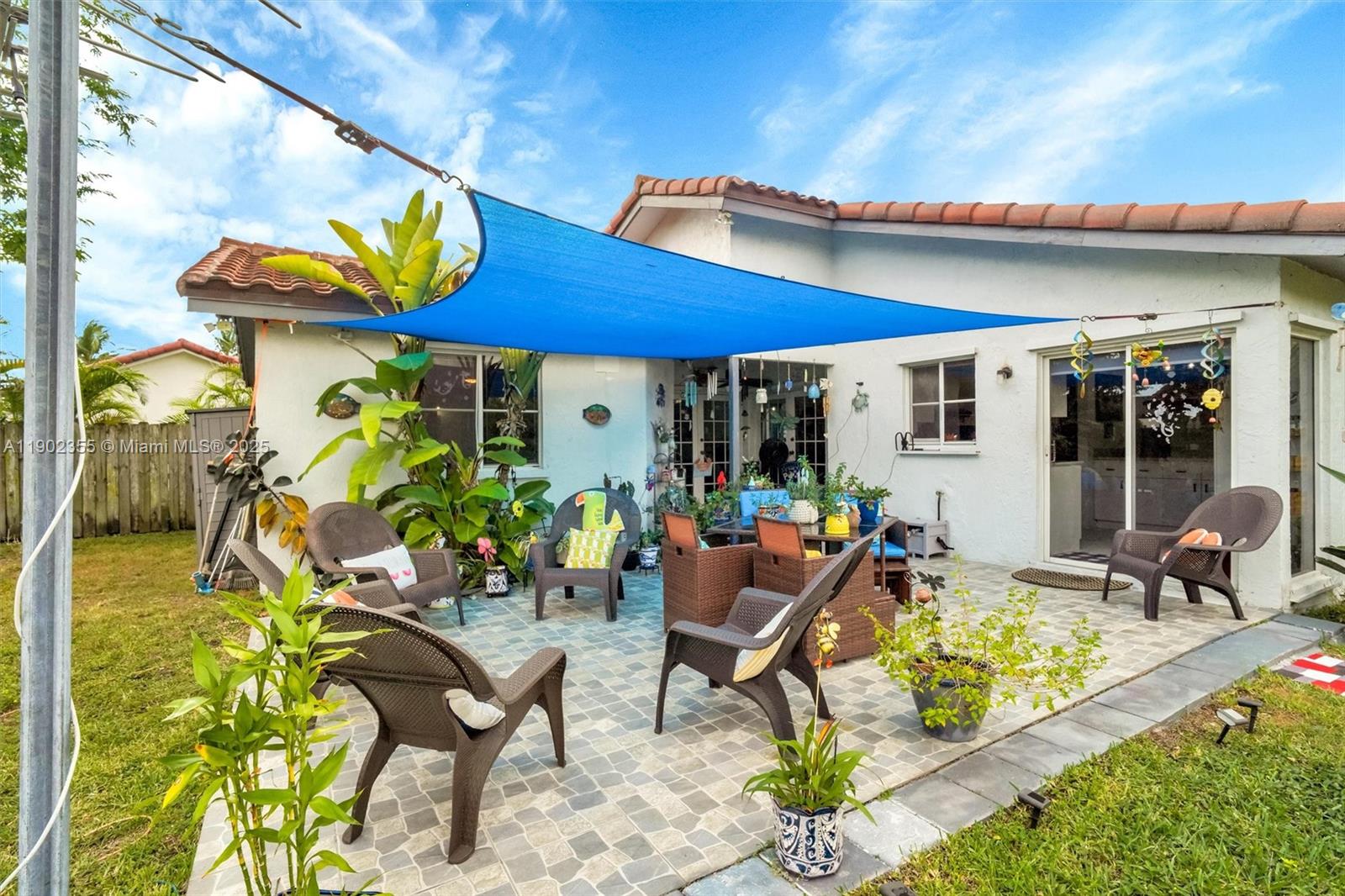 SUNFISH AT THE HAMMOCKS - Residential