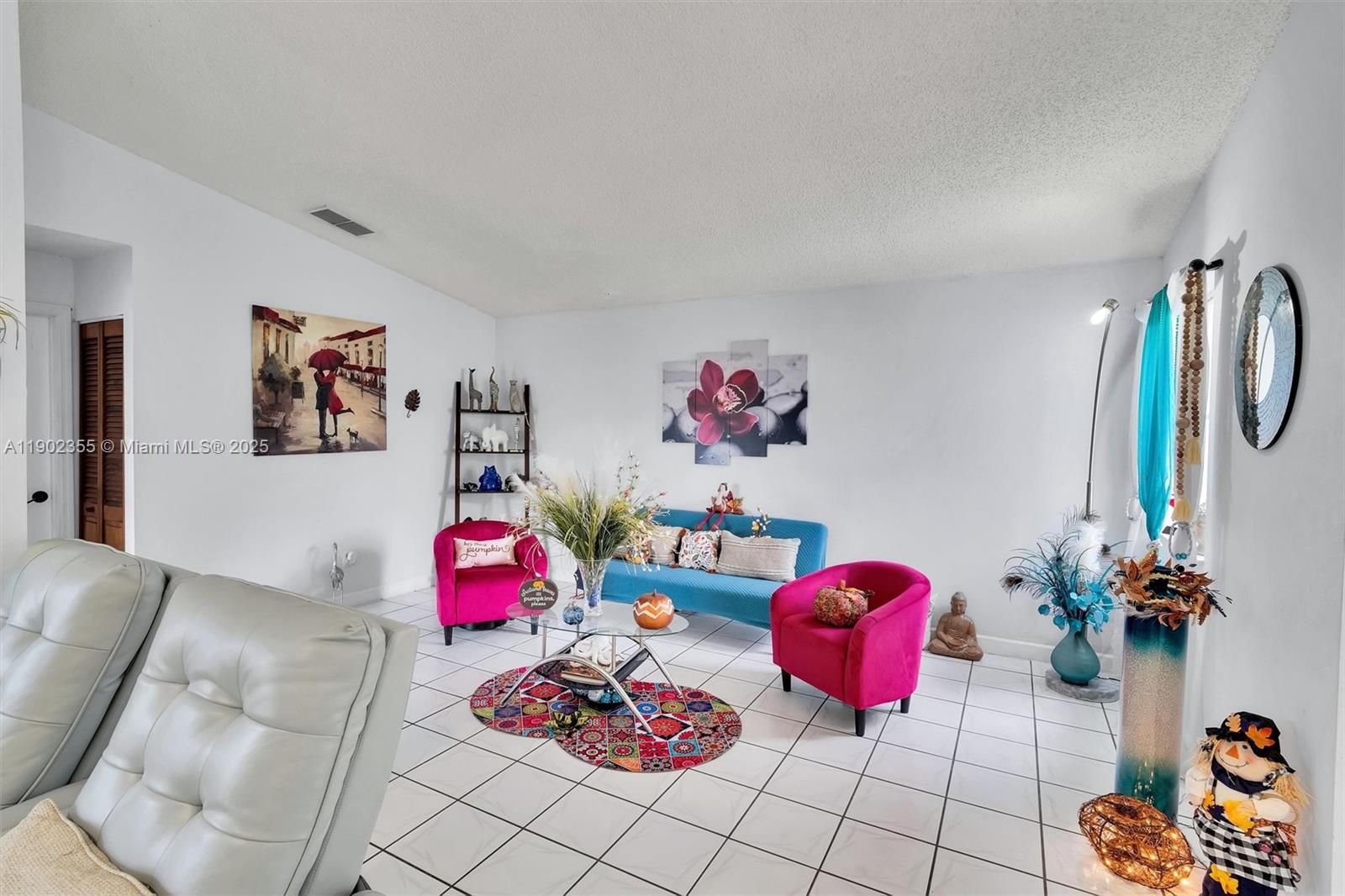 SUNFISH AT THE HAMMOCKS - Residential