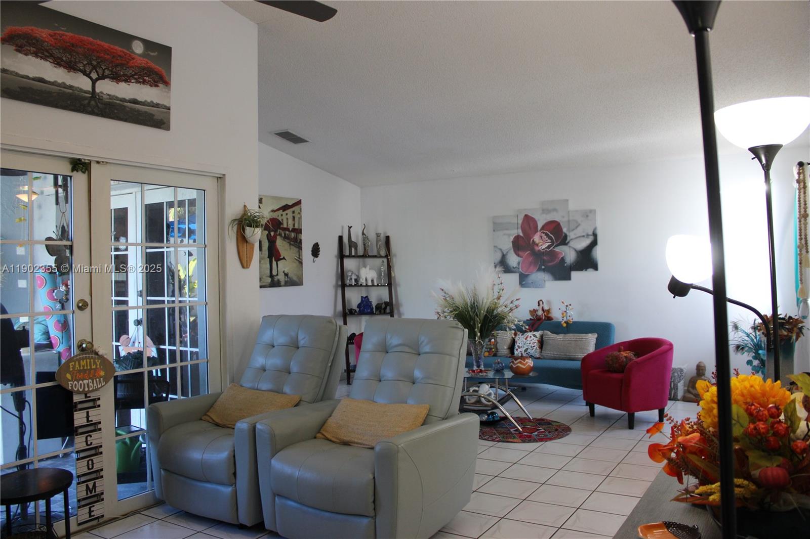 SUNFISH AT THE HAMMOCKS - Residential