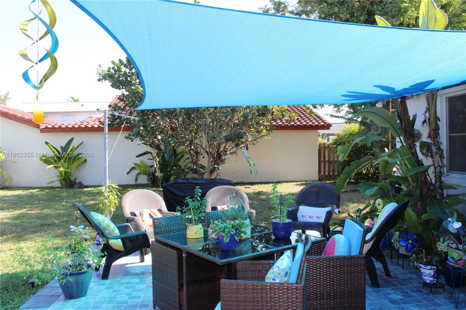 SUNFISH AT THE HAMMOCKS - Residential