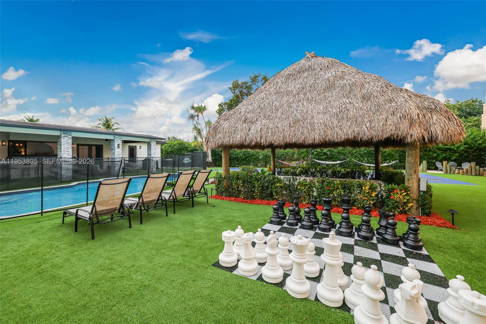 KENDALE SOUTH SEC 3 PART - Residential