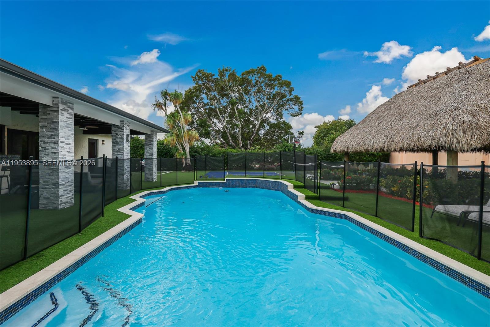 KENDALE SOUTH SEC 3 PART - Residential