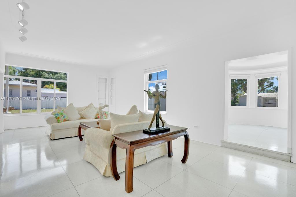 BEACH VIEW ADDN - Residential