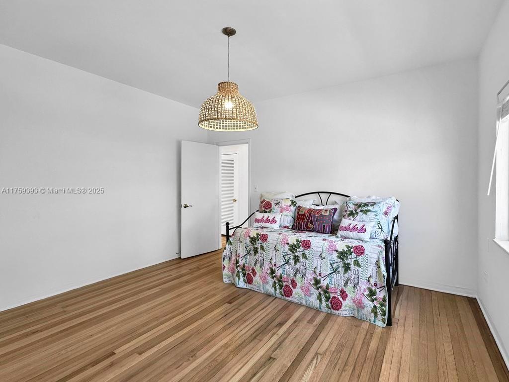 BEACH VIEW ADDN - Residential