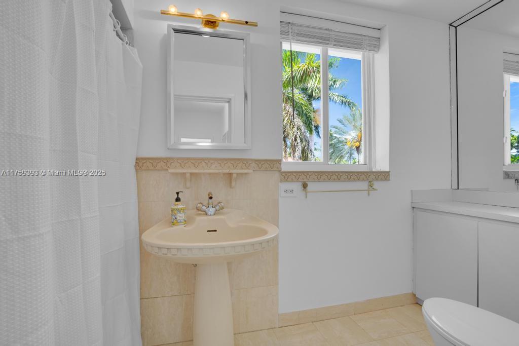 BEACH VIEW ADDN - Residential