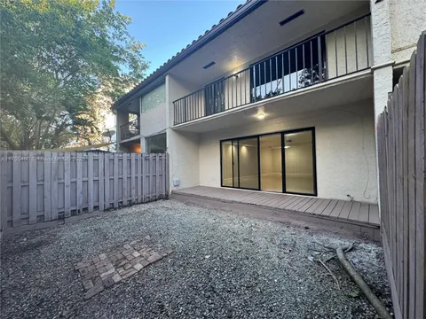 16498 NE 26th Ave Unit 12, North Miami Beach, FL 33160 - MLS#: A11755490