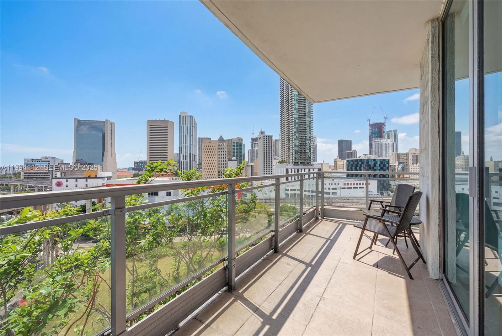 IVY CONDO - Residential