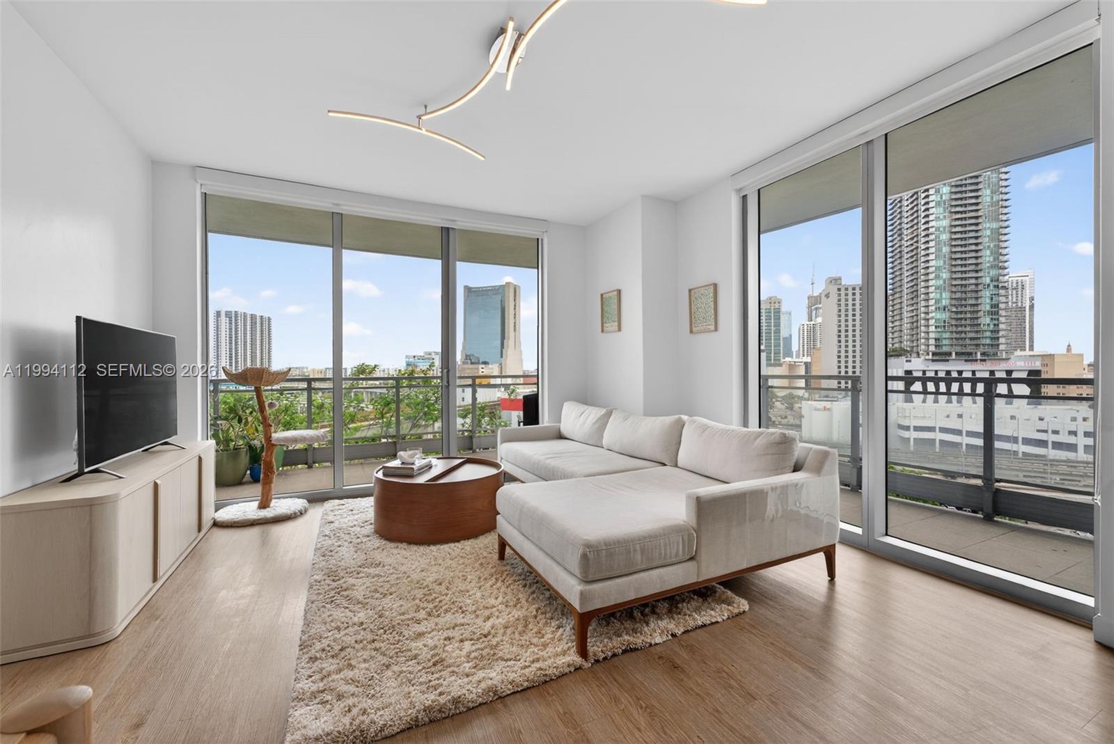 IVY CONDO - Residential