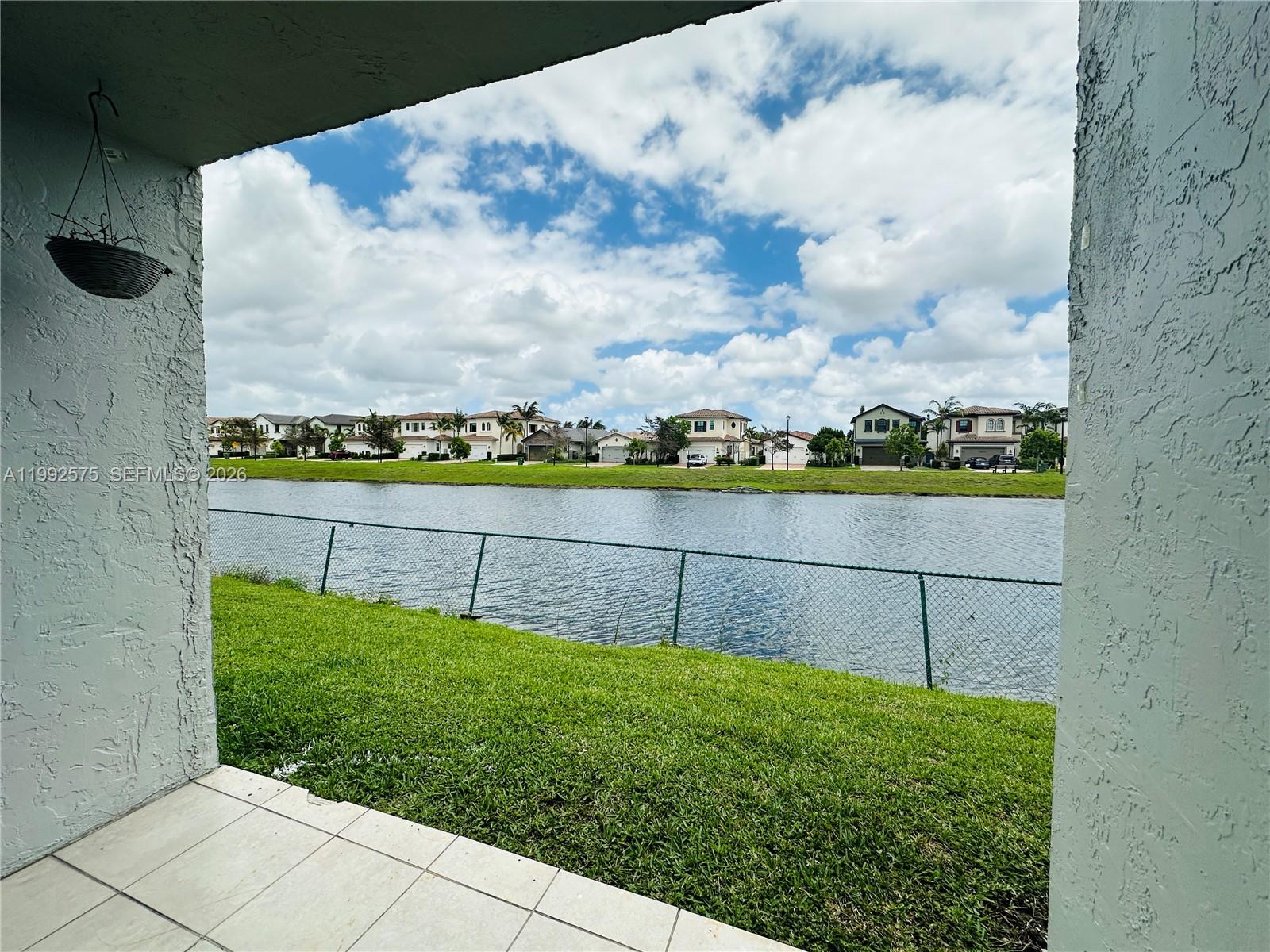 FAIRWAY GREENS CONDO HOME - Residential