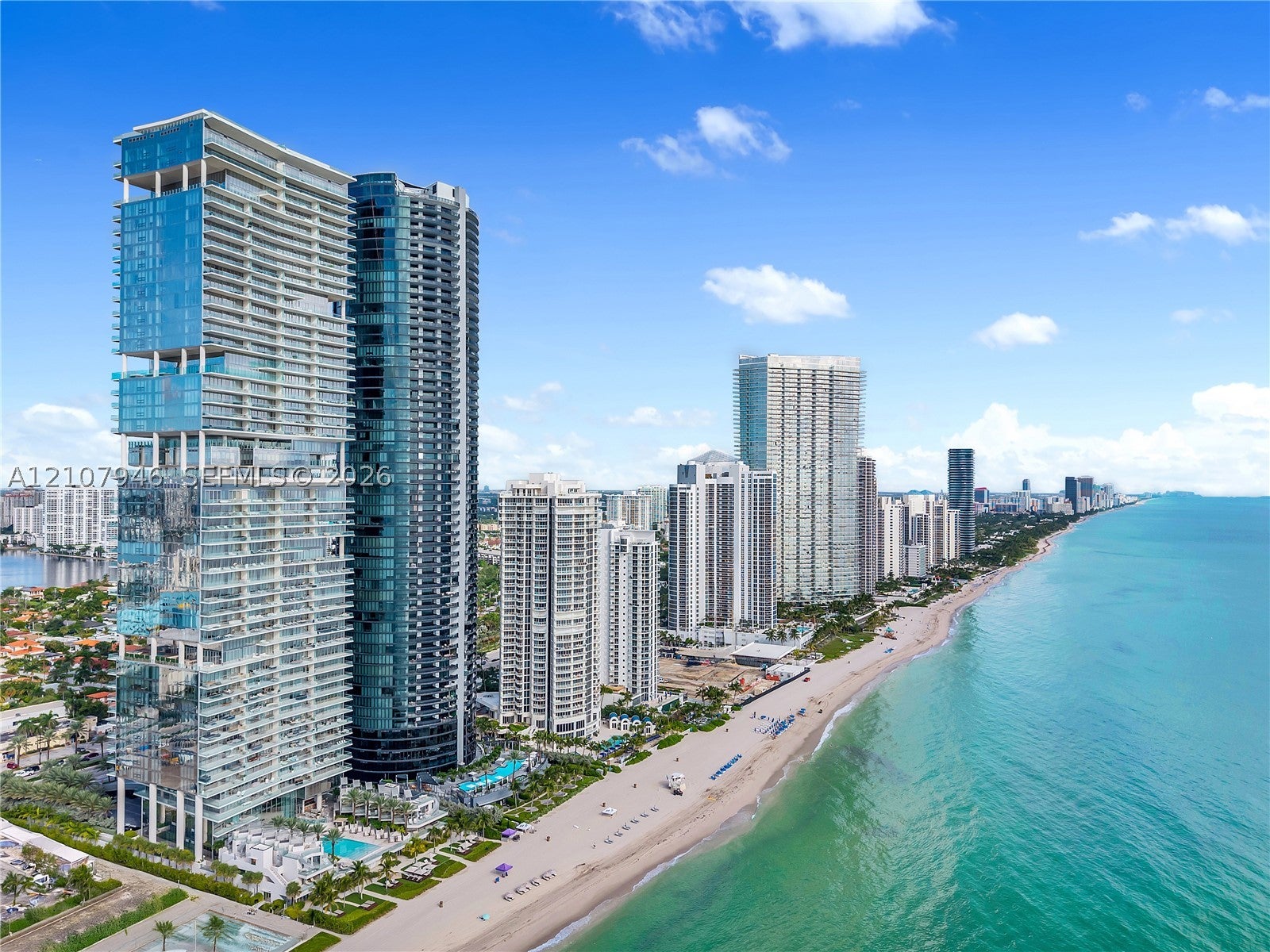 18501 Collins Ave 1501