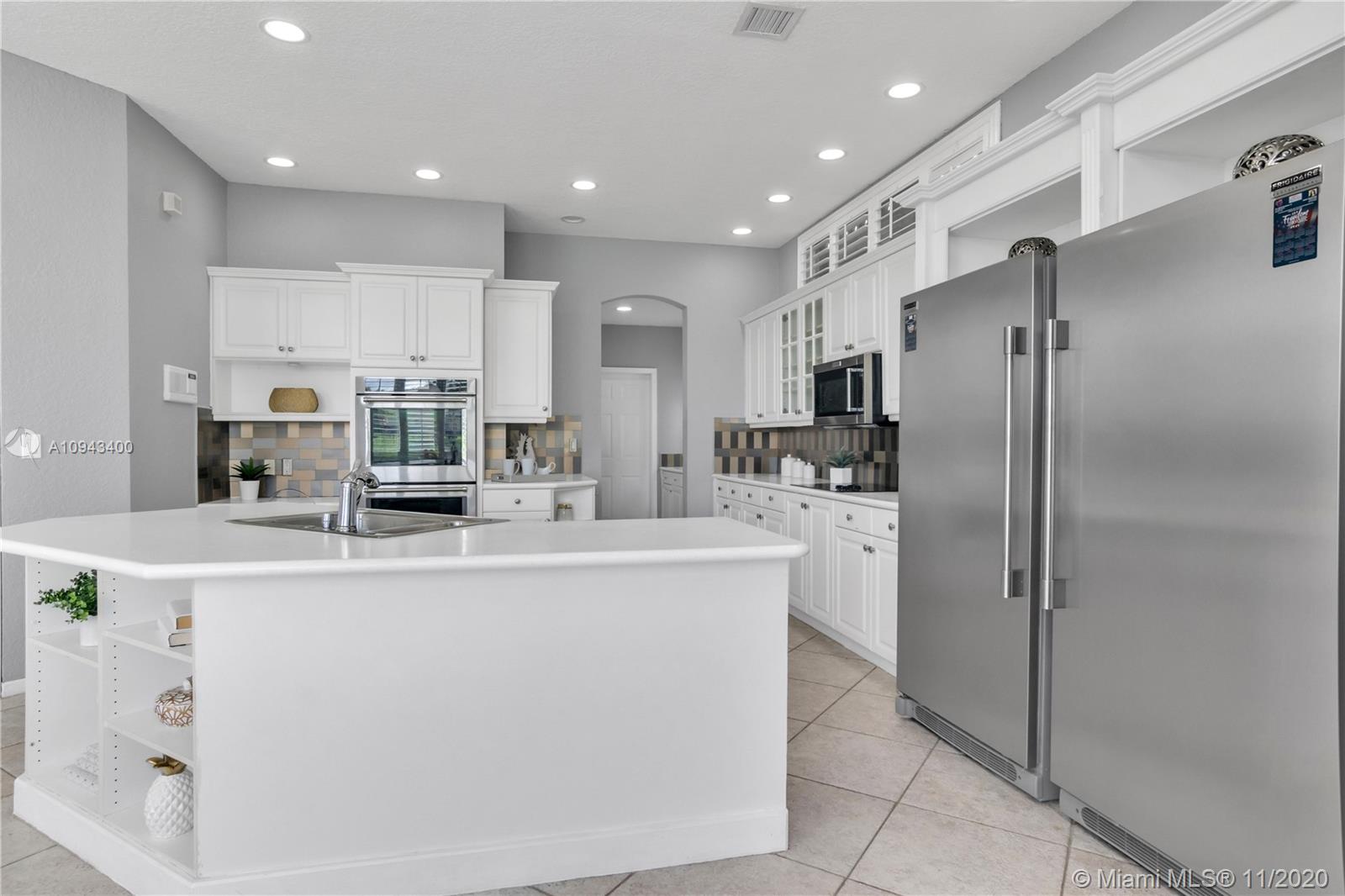 Riviera Isles San Souci - Residential Lease