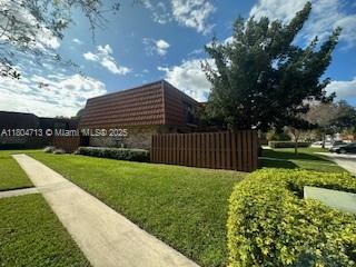 4081 Forest Hill Dr 4081