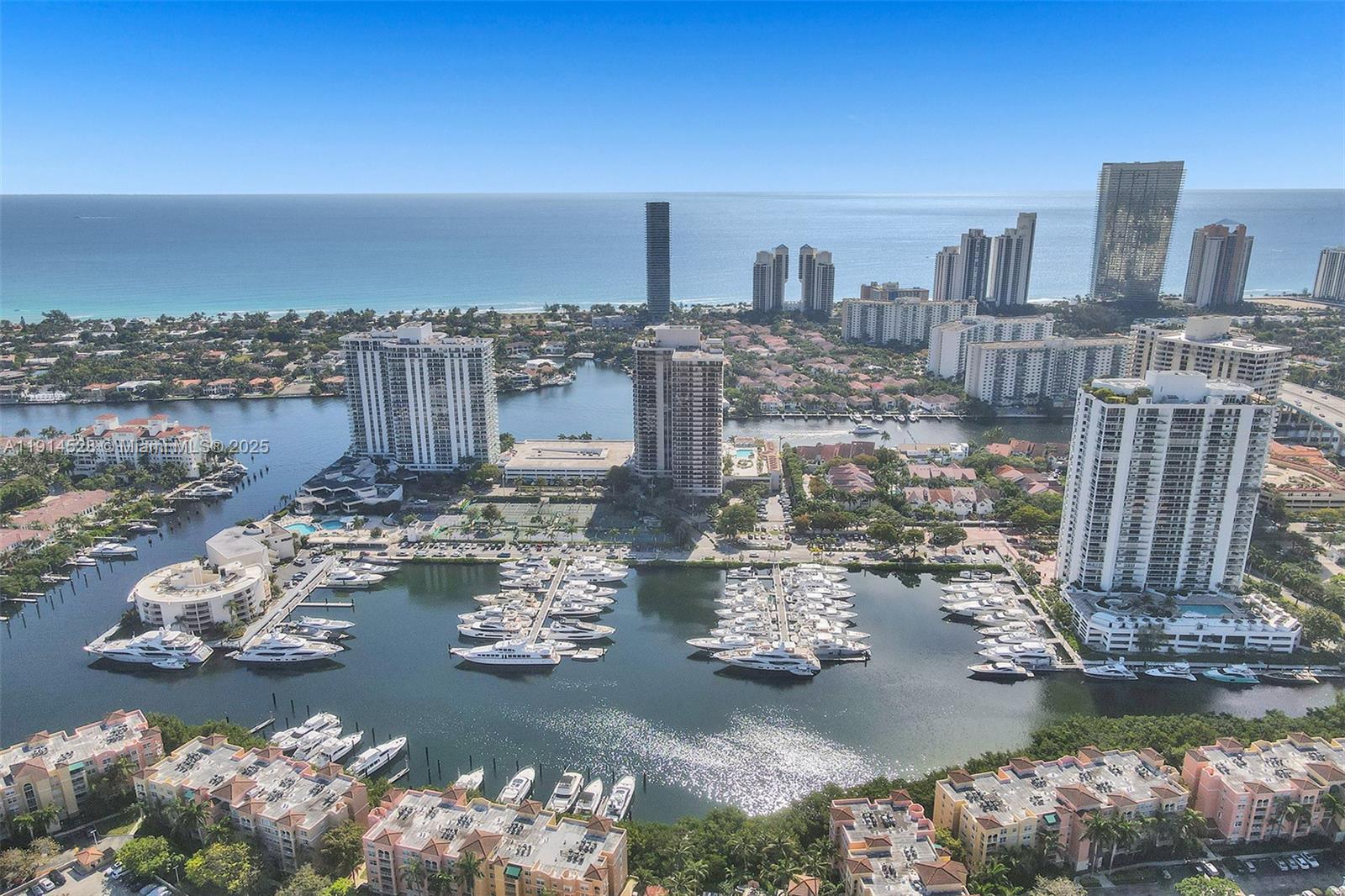 TURNBERRY ISLE SOUTH - Residential