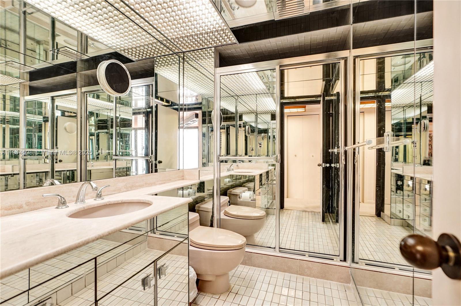 TURNBERRY ISLE SOUTH - Residential