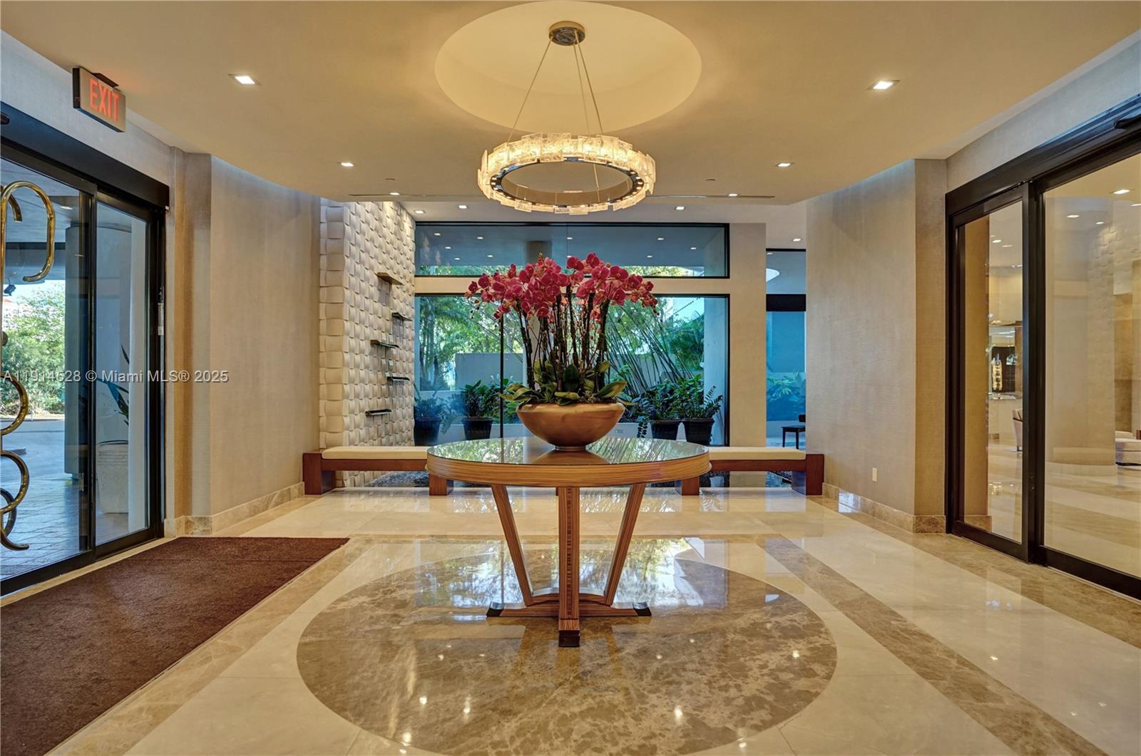 TURNBERRY ISLE SOUTH - Residential
