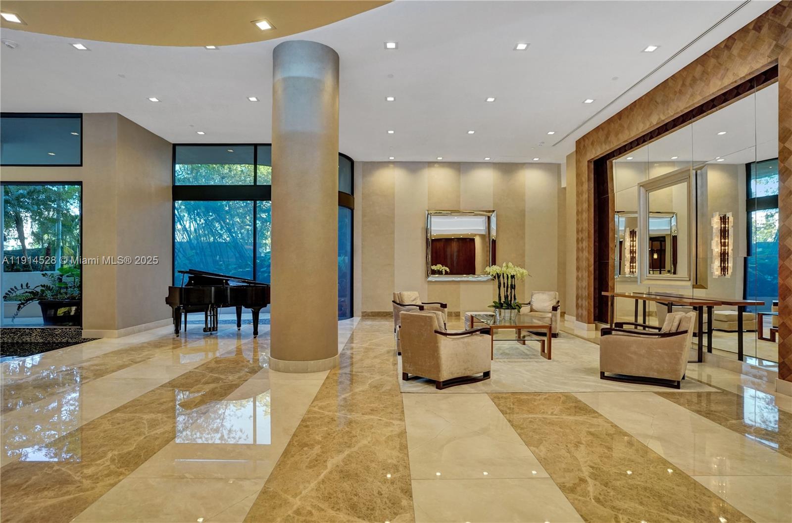 TURNBERRY ISLE SOUTH - Residential