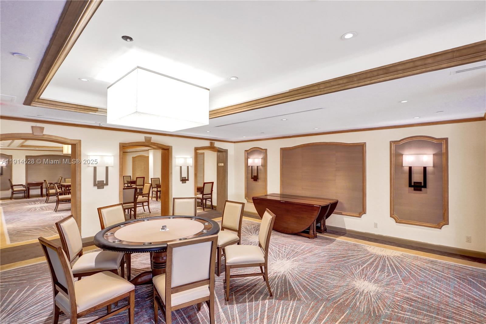 TURNBERRY ISLE SOUTH - Residential