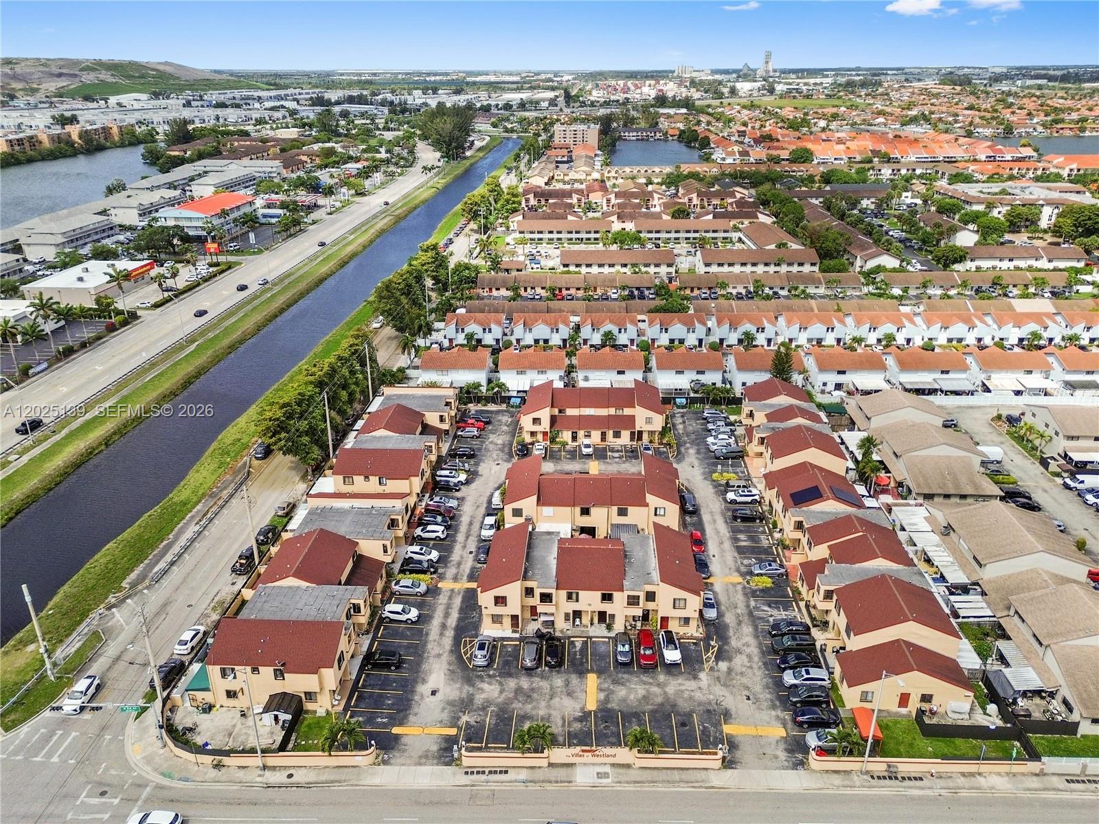 VILLAS OF WESTLAND CONDO - Residential