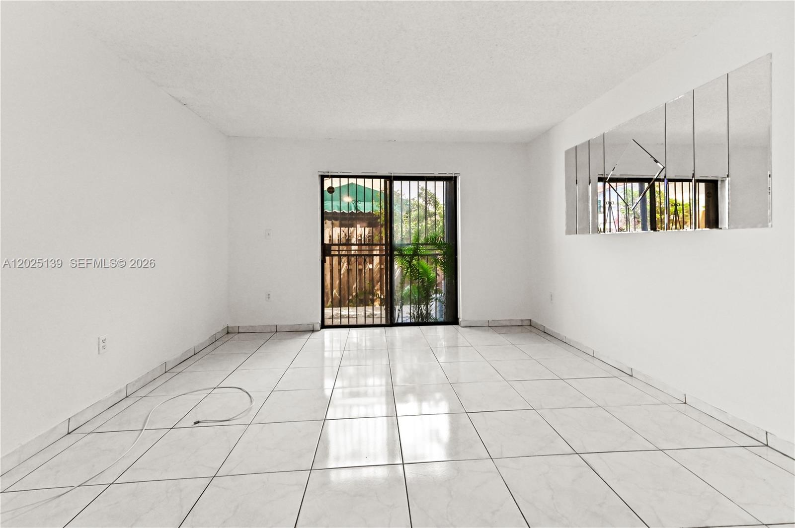 VILLAS OF WESTLAND CONDO - Residential
