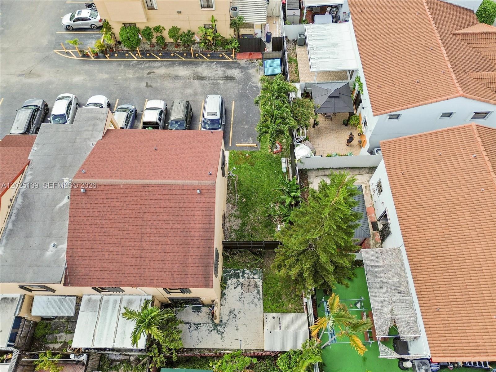 VILLAS OF WESTLAND CONDO - Residential
