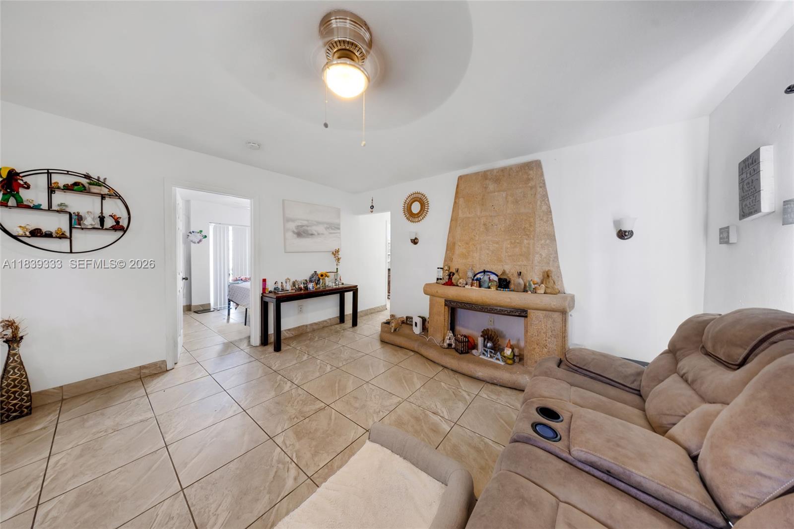 BEL AIRE SEC 3 - Residential