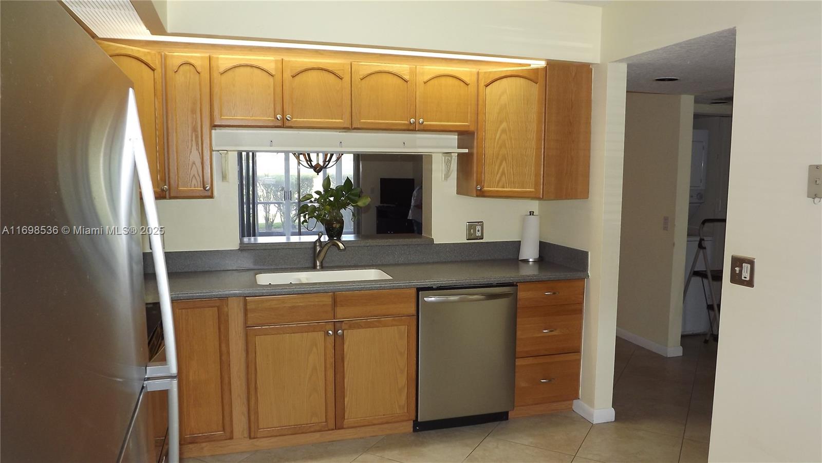 CAMBRIDGE AT CENTURY - Residential