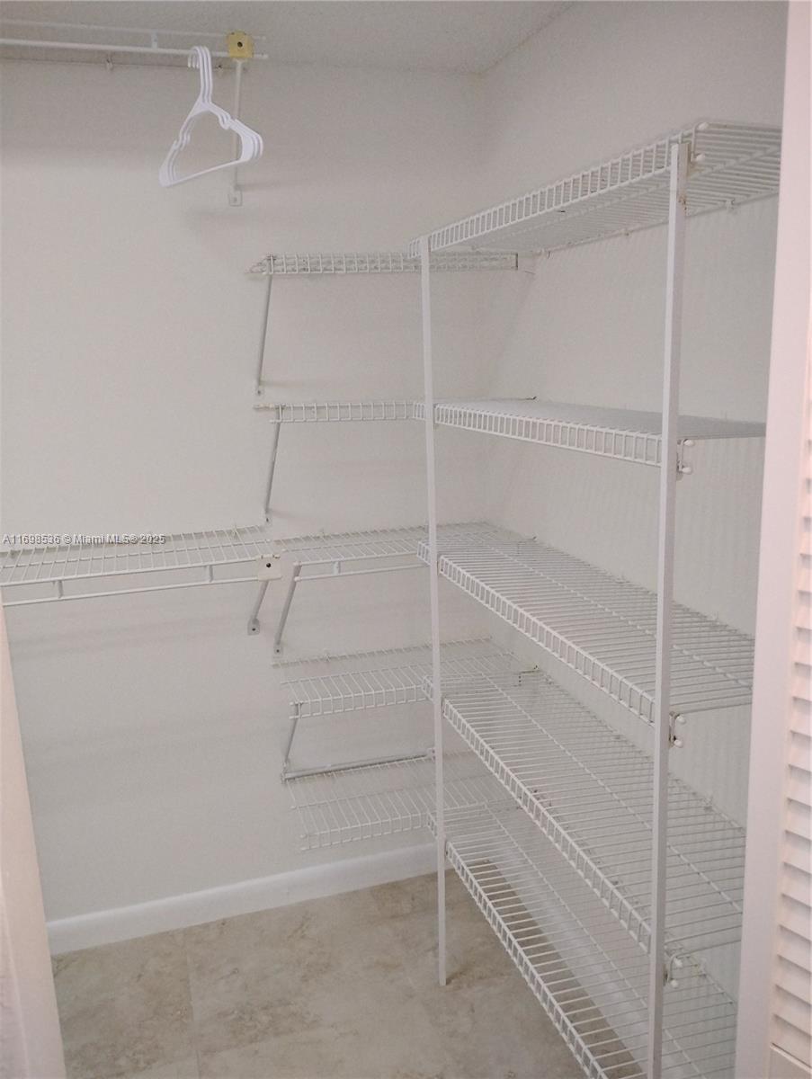 CAMBRIDGE AT CENTURY - Residential