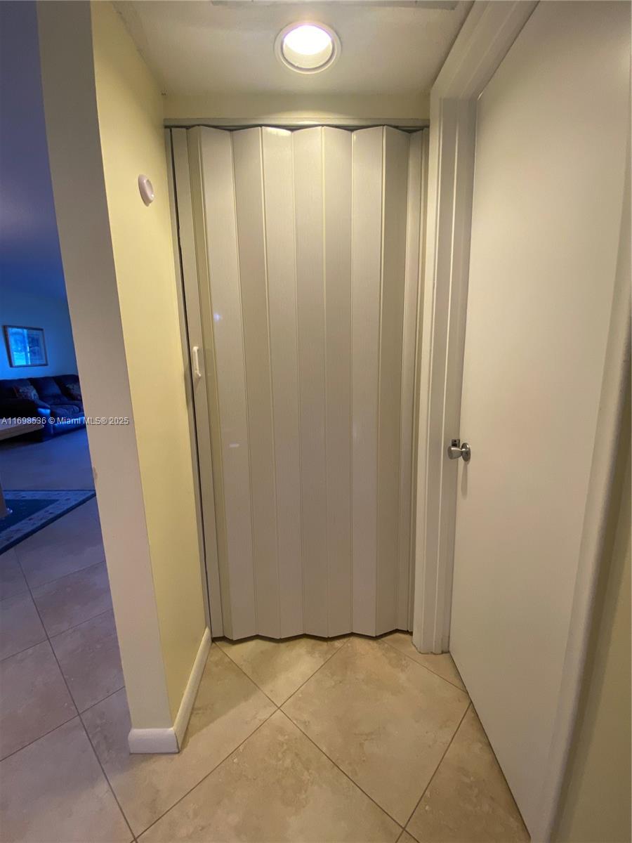 CAMBRIDGE AT CENTURY - Residential