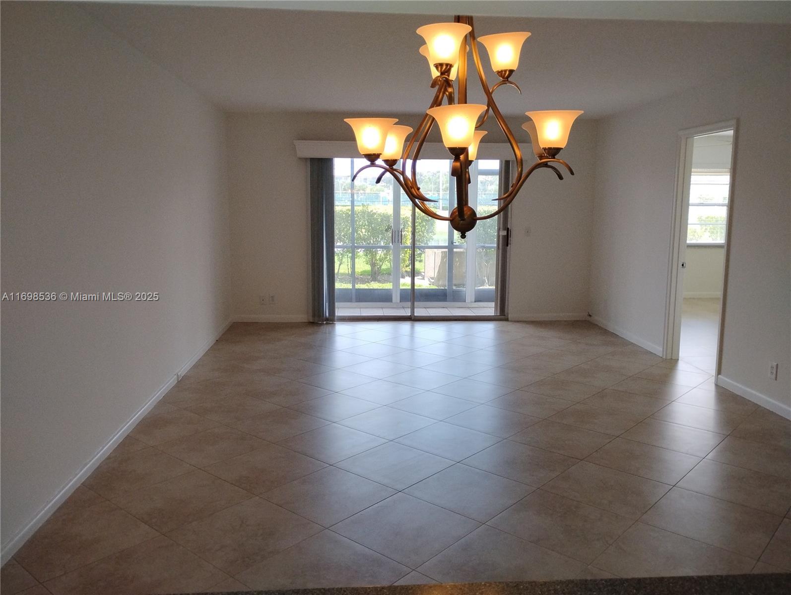 CAMBRIDGE AT CENTURY - Residential