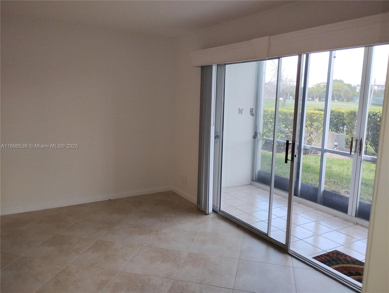 CAMBRIDGE AT CENTURY - Residential