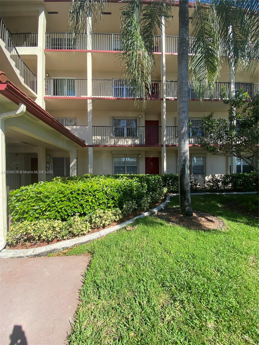 CAMBRIDGE AT CENTURY - Residential