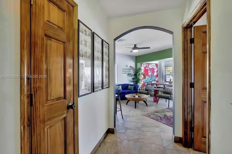 HOLLYWOOD PARK - Residential
