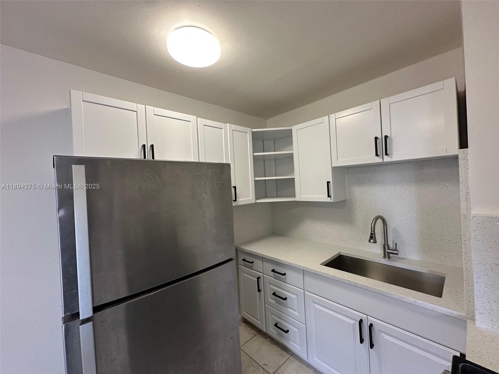 PINEWOOD HEIGHTS - Residential Lease
