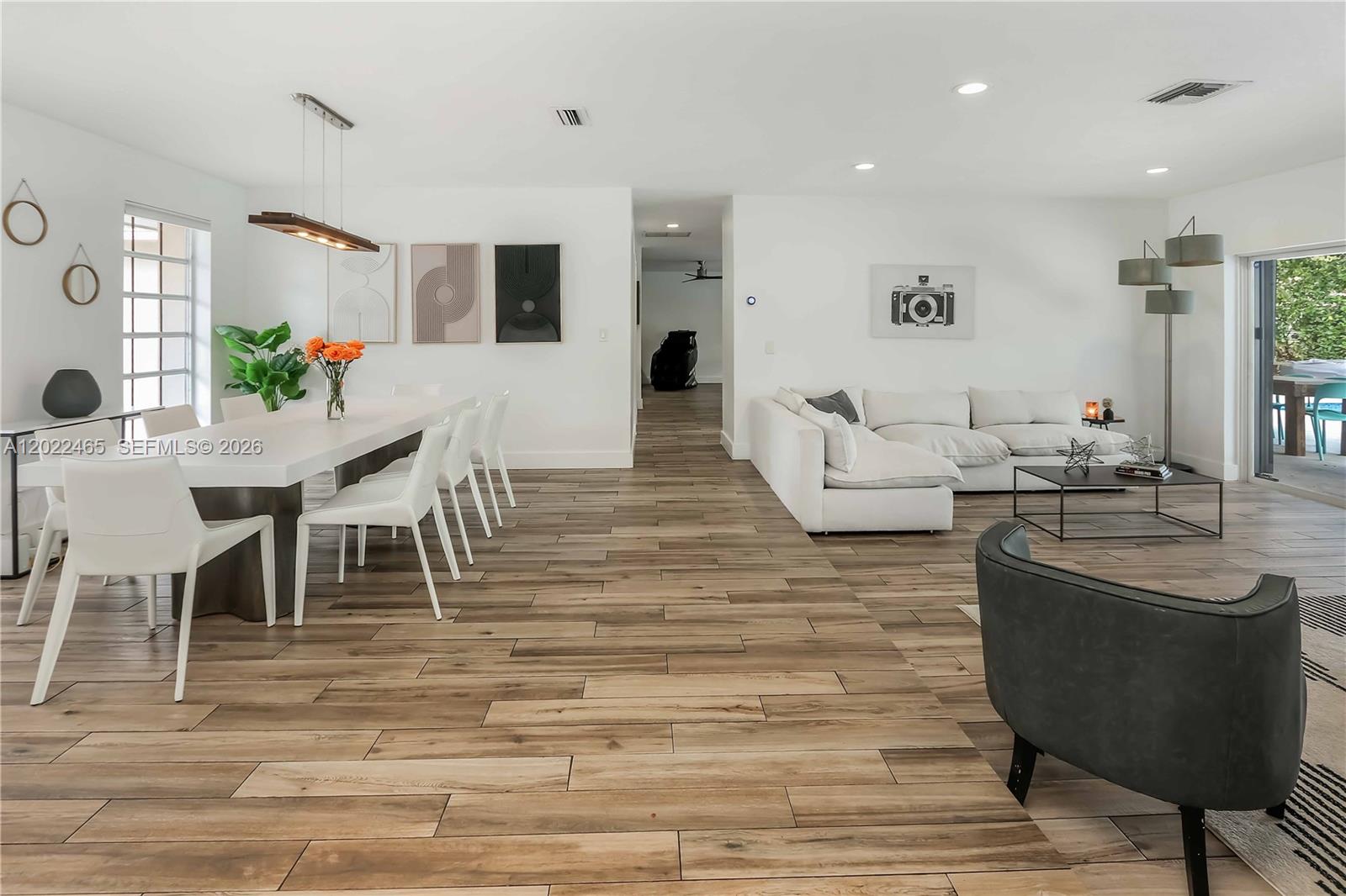 EMERALD HILLS - Residential