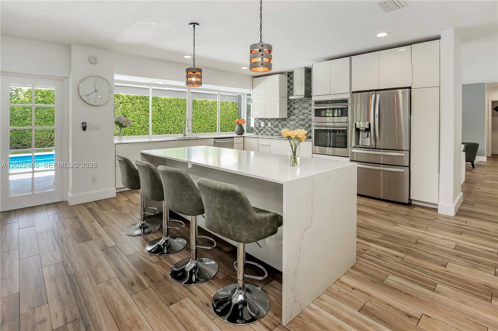 EMERALD HILLS - Residential