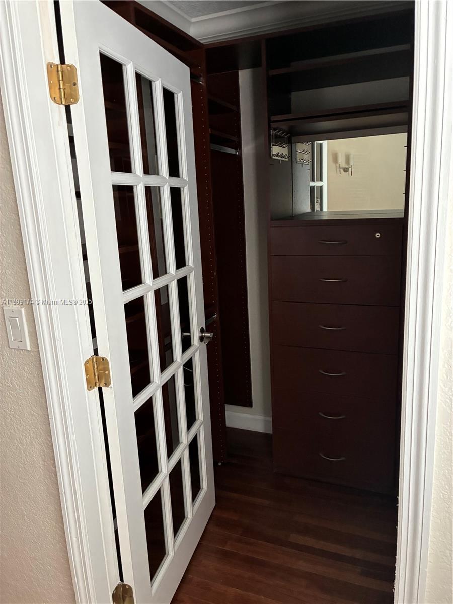 INDIAN LAKE VILLAGE II CO - Residential Lease