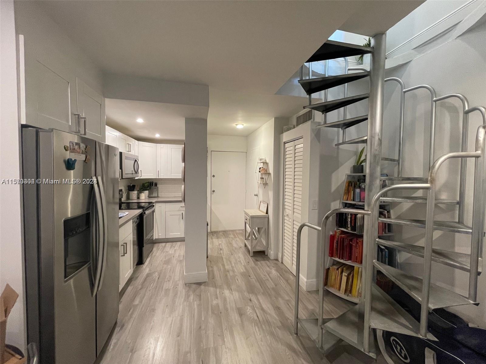 RIVERVIEW VILLAGE CONDO - Residential Lease