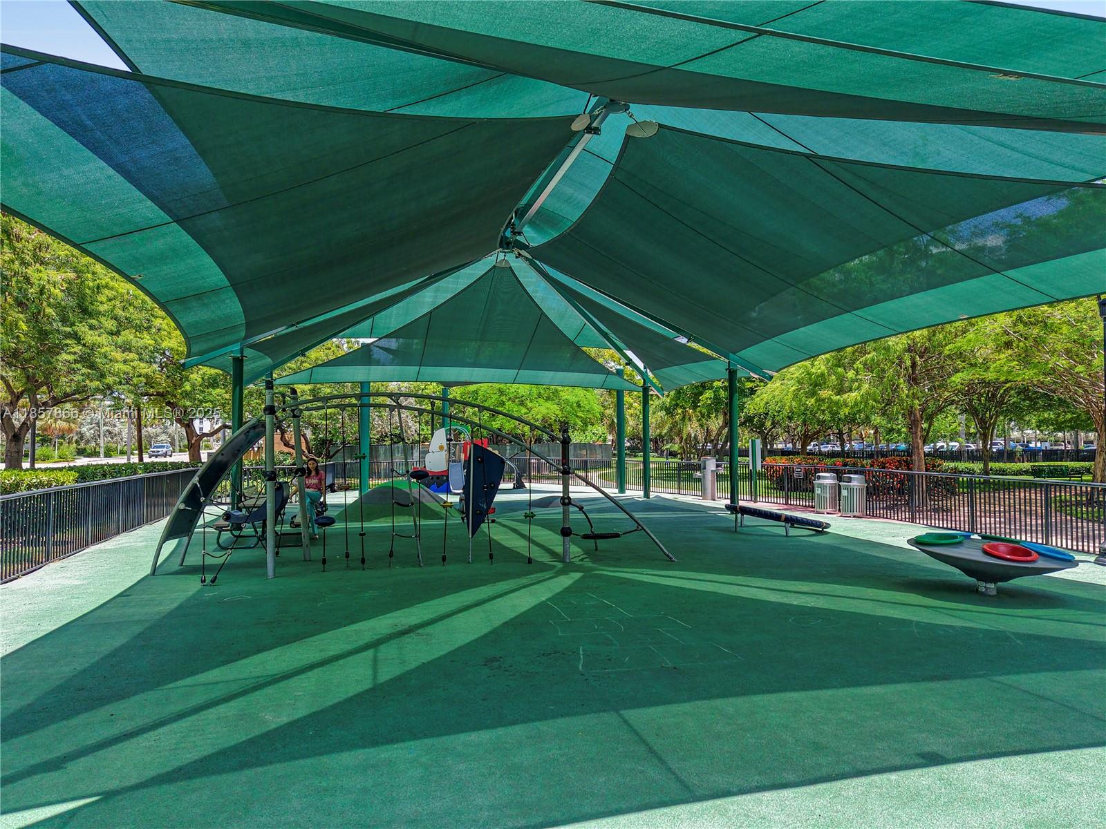 BELLE ISLE - Residential