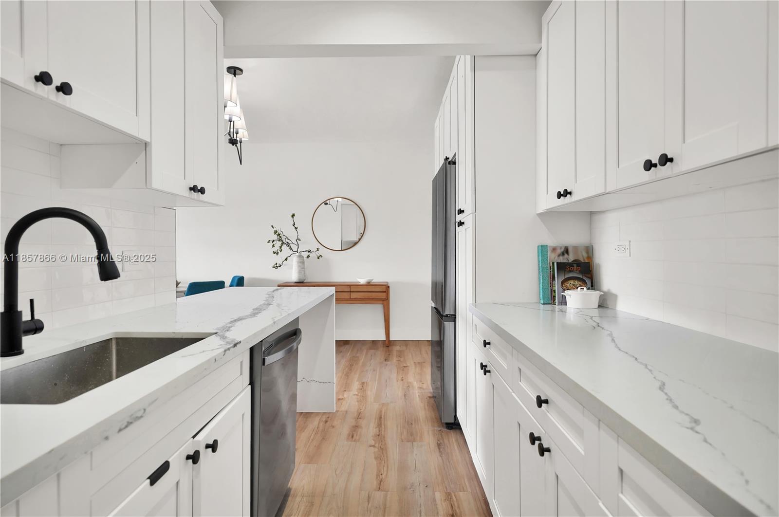 BELLE ISLE - Residential