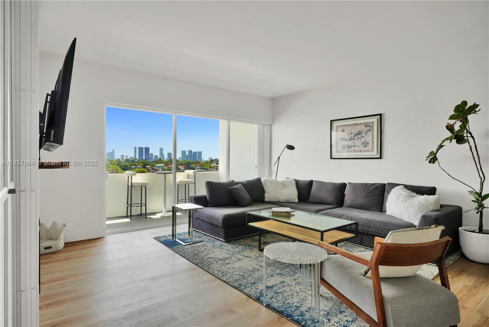 BELLE ISLE - Residential