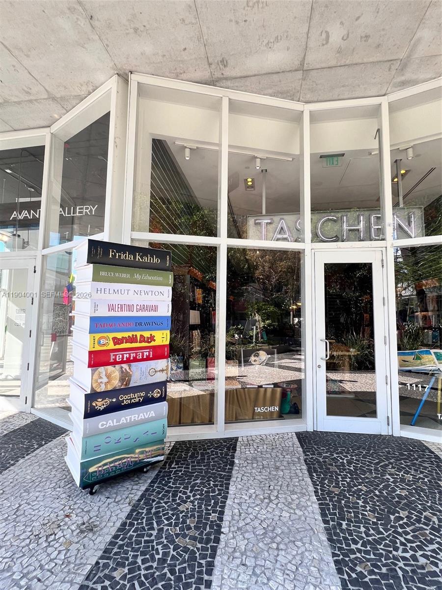 LINCOLN TOWERS CONDO - Residential